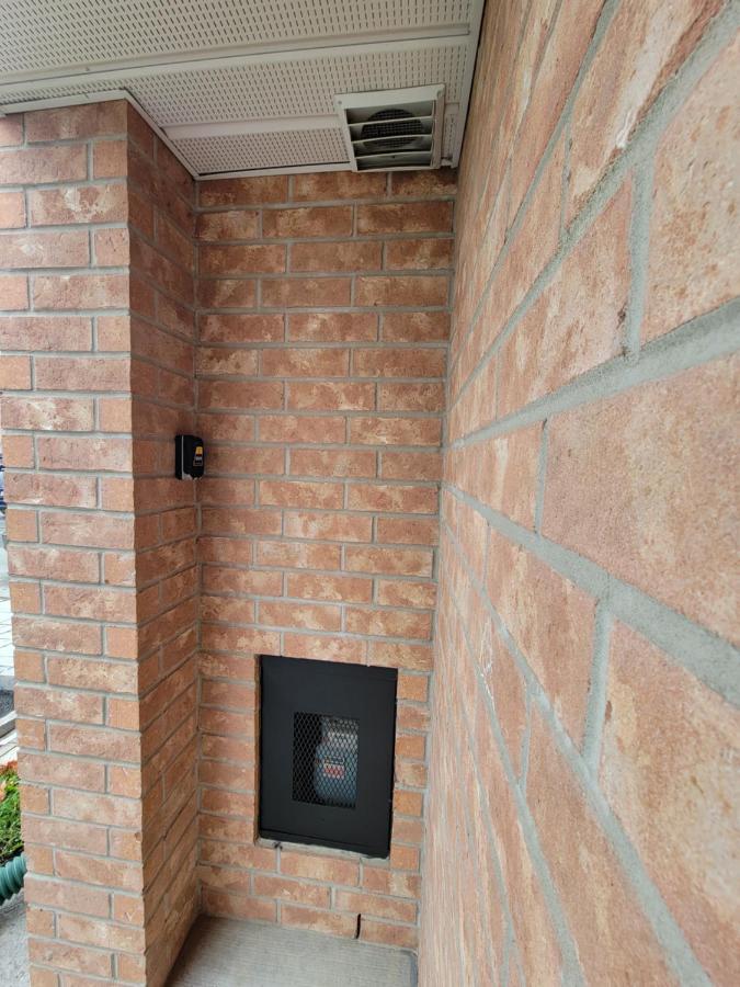Cozy 3 Bedroom Town House 20 Min From Ottawa Down Town And Airport Экстерьер фото